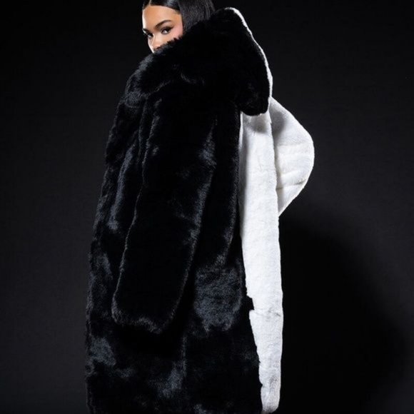 Shop CALLIE LIVES LIVE SALE AUCTIONS - SHOP LIKE U MEAN IT OR STAY NAKED FRIDAYS - Picture 11 of 16